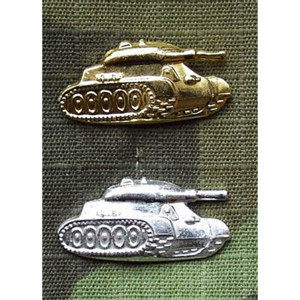 Značení: Znak rozlišovací - tankové vojsko - pravý stříbrný